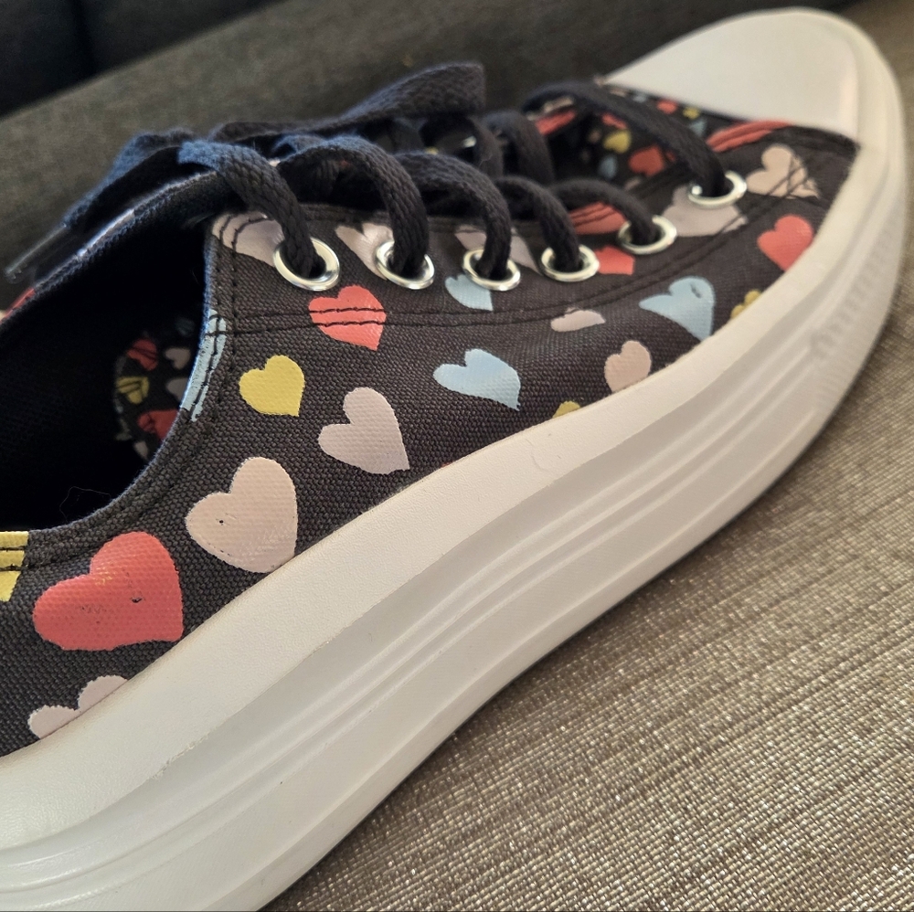 Heart Pattern Converse - image 10